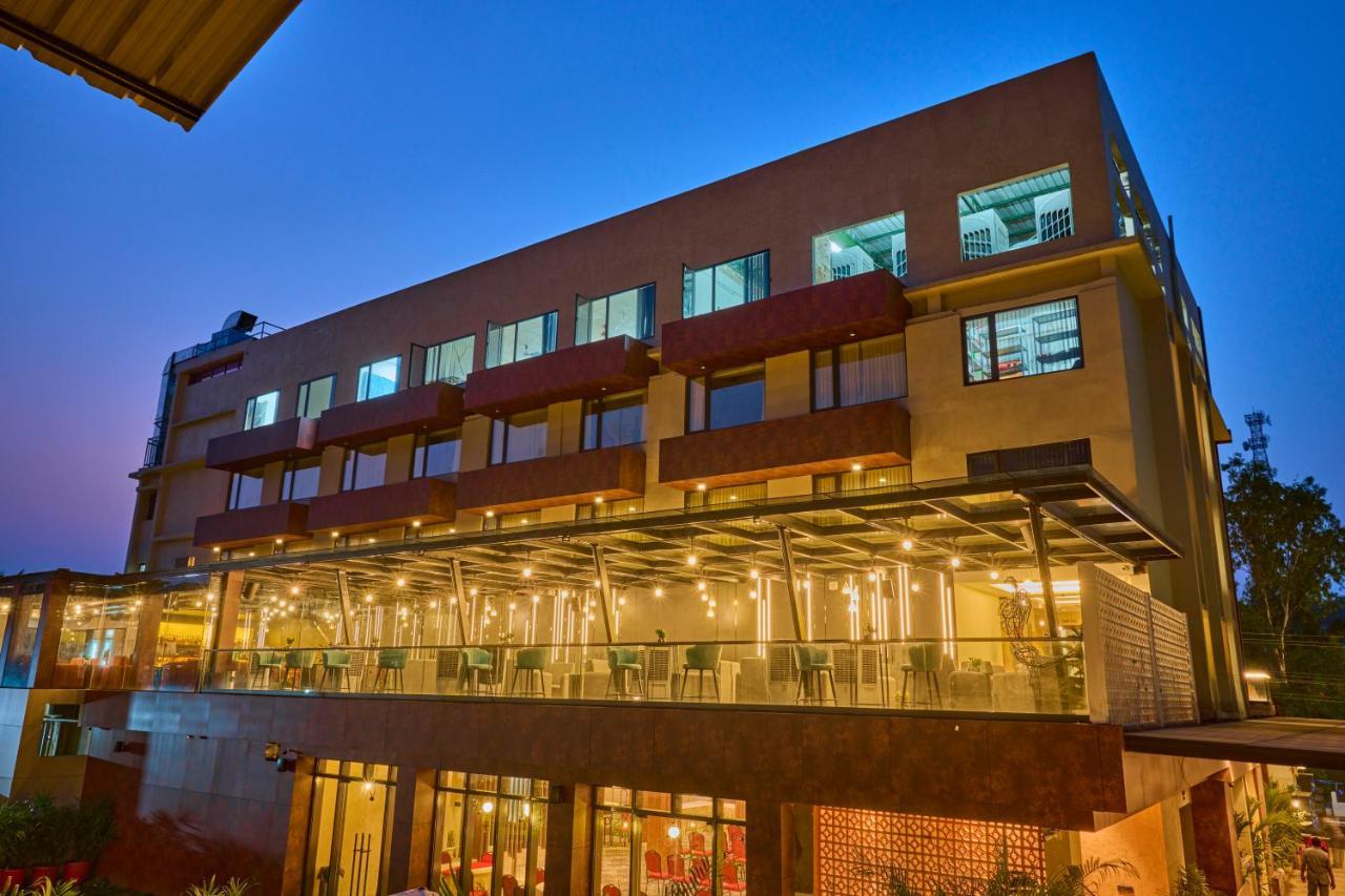 Borail View Regency Hotel Silchar Buitenkant foto