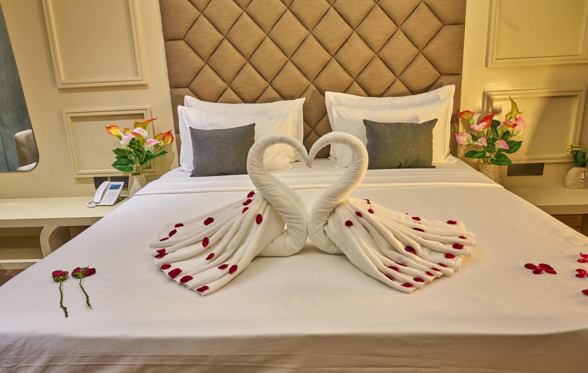 Borail View Regency Hotel Silchar Buitenkant foto